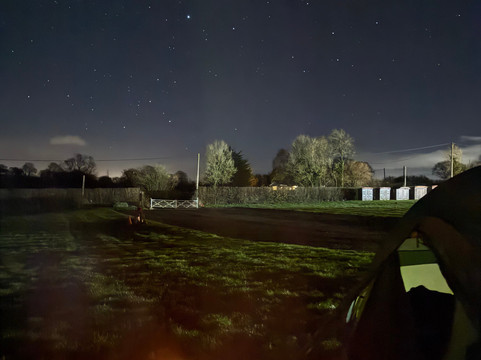 Tucker's Grave Inn & Campsite-Radstock必去景点