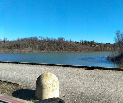 Lago della Spina-Pralormo必去景点