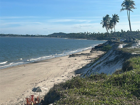 Praia de Guadalupe-Gamela必去景点