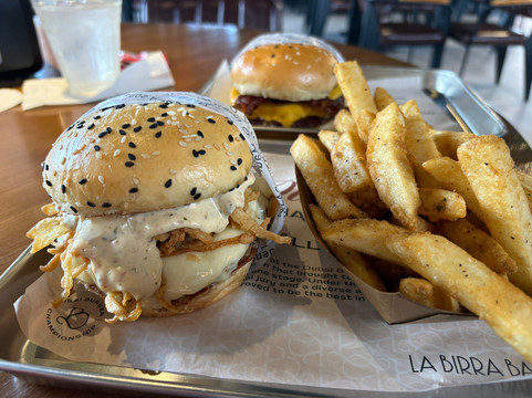 La Birra Bar (burgers) - Fort Lauderdale