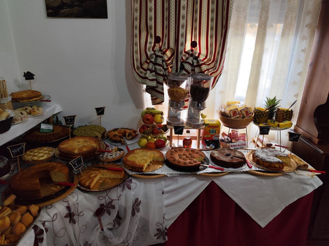 阿尔伯格玛瑞旅馆主图