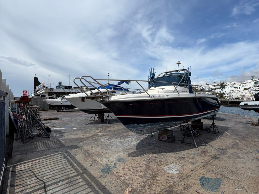 Old Town Harbour-卡门港必去景点
