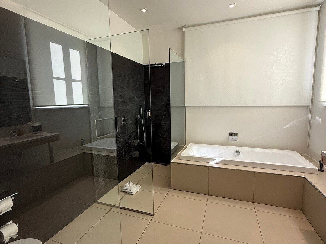 枫丹白露卡沃耶酒店主图