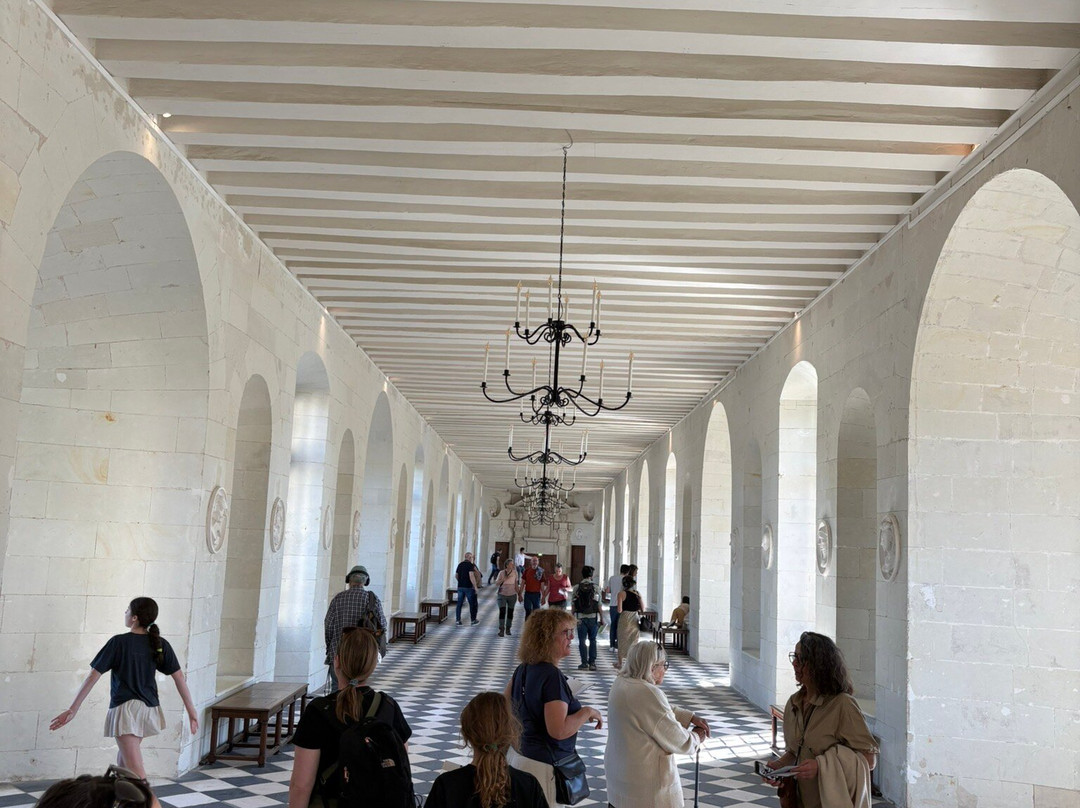 Acco Dispo Private Day Tours-昂布瓦斯必去景点