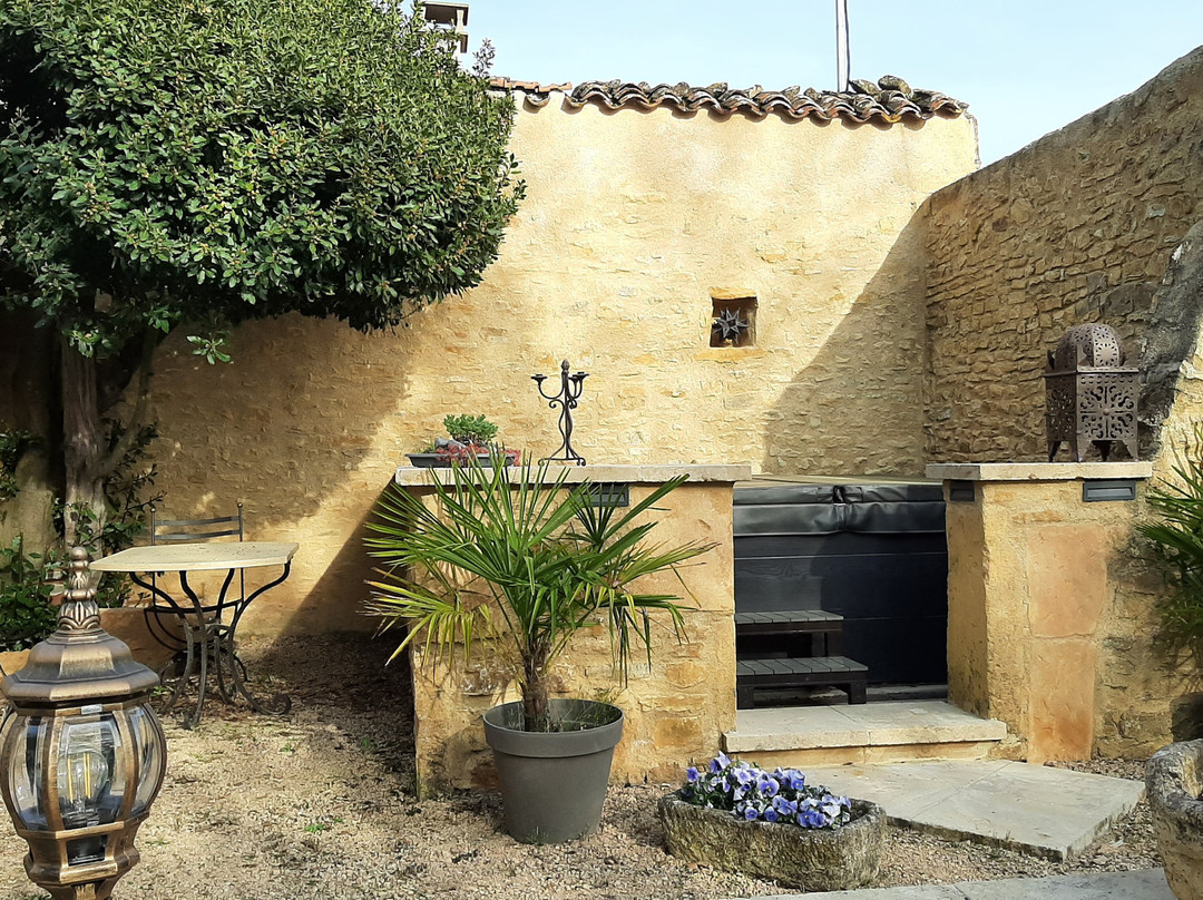 克洛斯安吉斯酒店主图