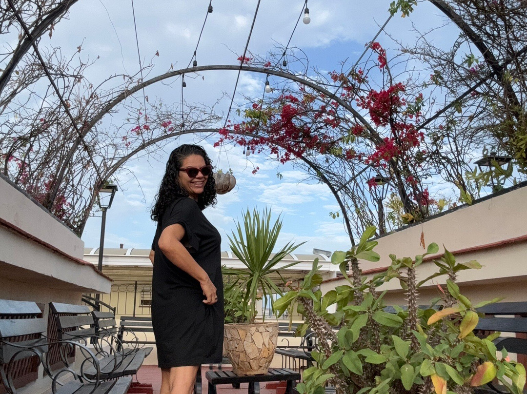 Hotel Inglaterra主图