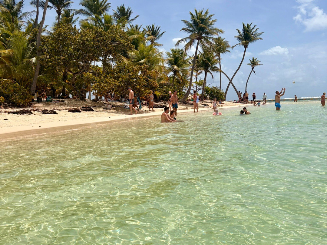 Plage La caravelle-Sainte-Anne必去景点