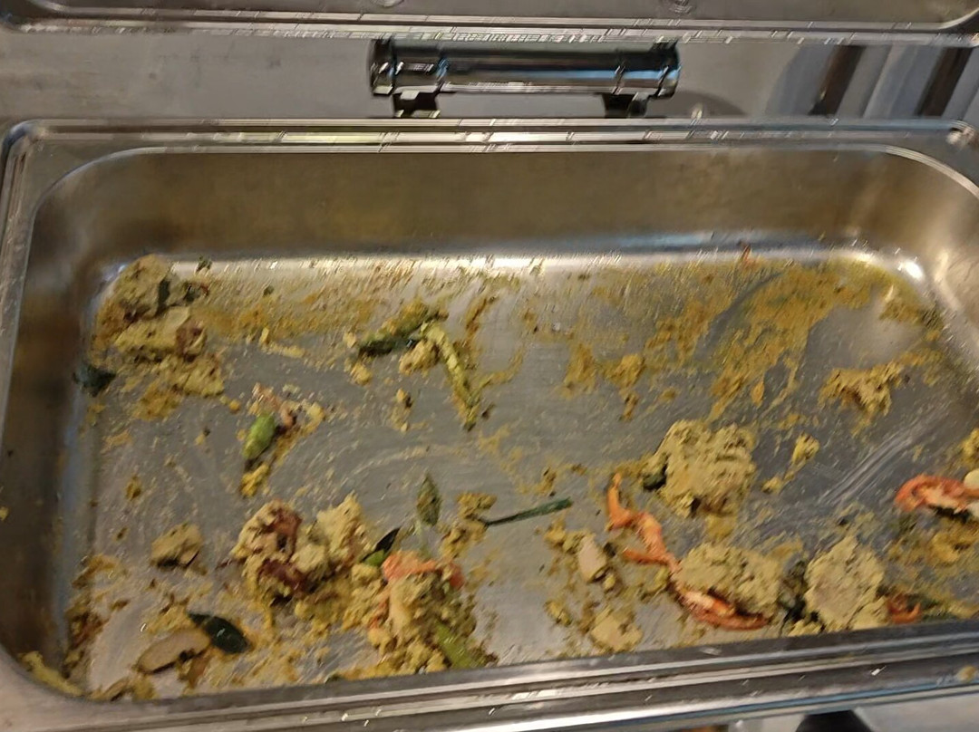 庙树度假水疗酒店主图