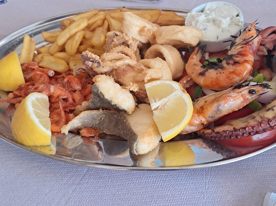To Spitiko Taverna