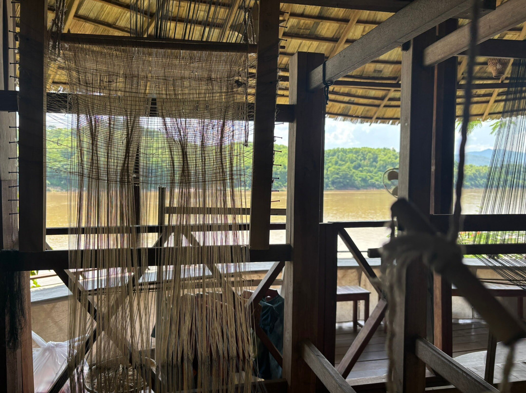 Ock Pop Tok Living Crafts Centre-琅勃拉邦必去景点