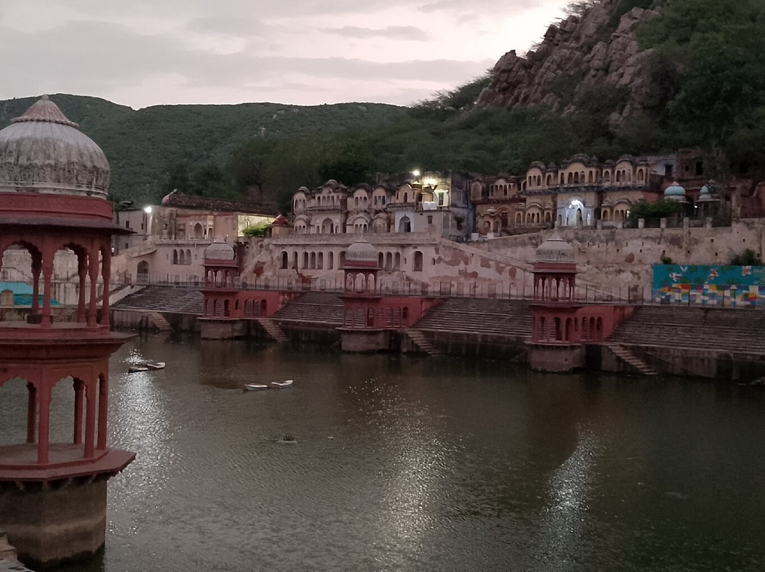 Moosi Maharani Ki Chhatri-阿尔瓦必去景点
