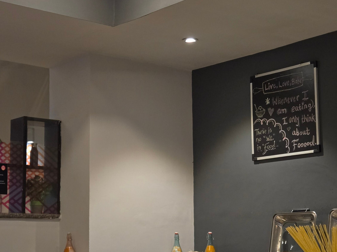 普那金格酒店主图