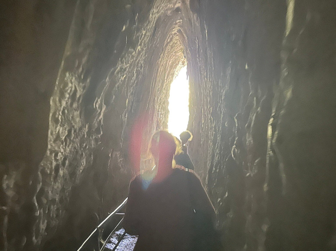Grottes de Baume-les-Messieurs-Baume-les-Messieurs必去景点