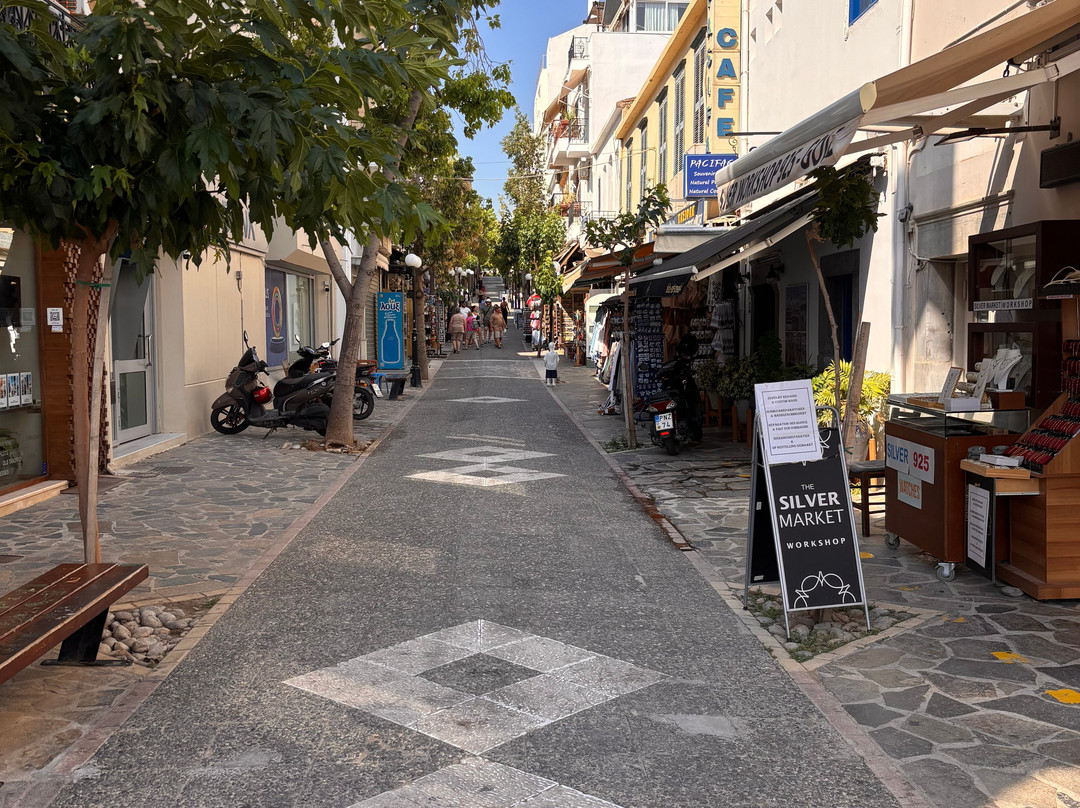 Stefanos Tours-Sissi必去景点