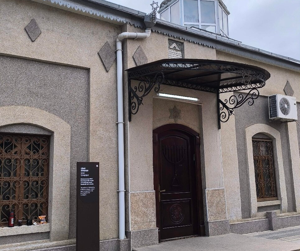 Six Dome Synagogue-Qirmizi Qasaba必去景点