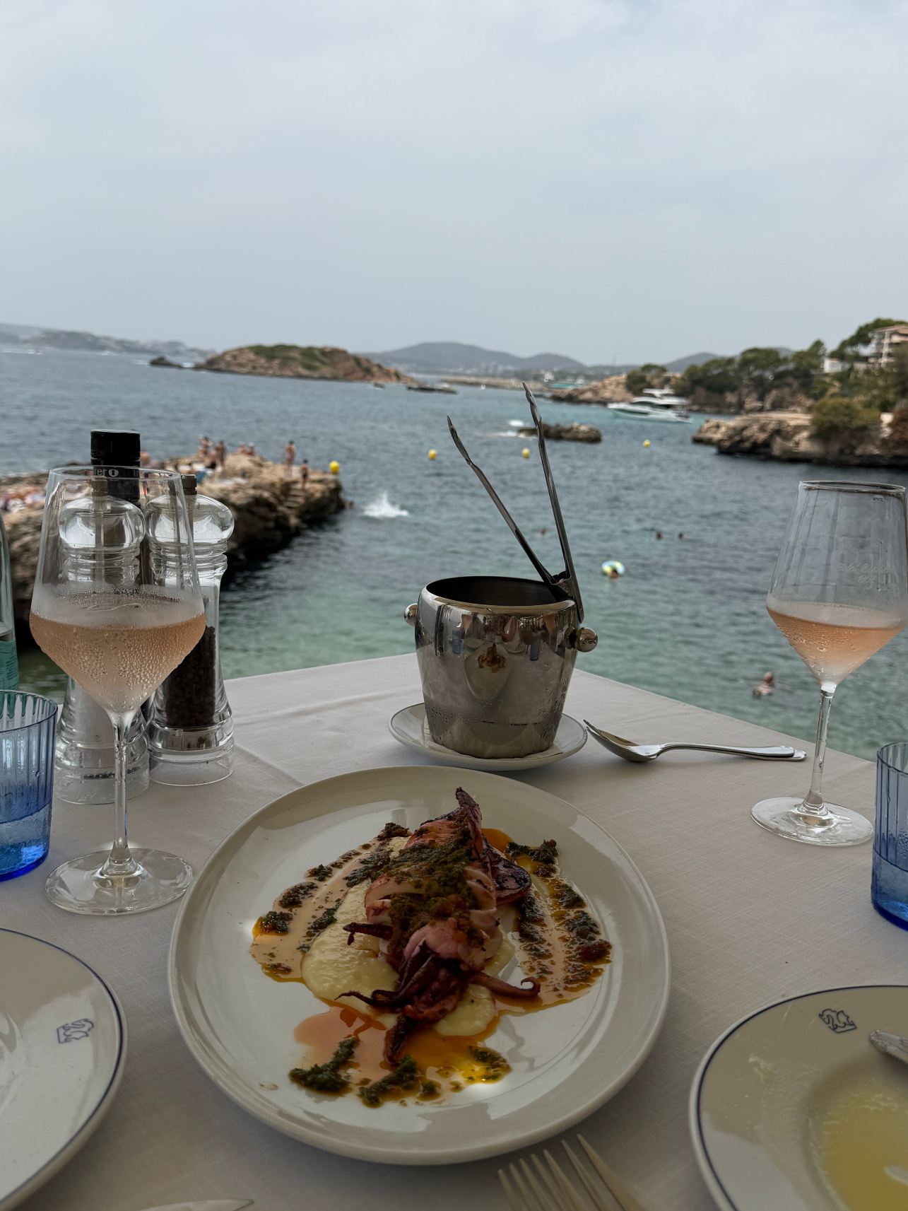巴纳德纳特酒店-旅行者