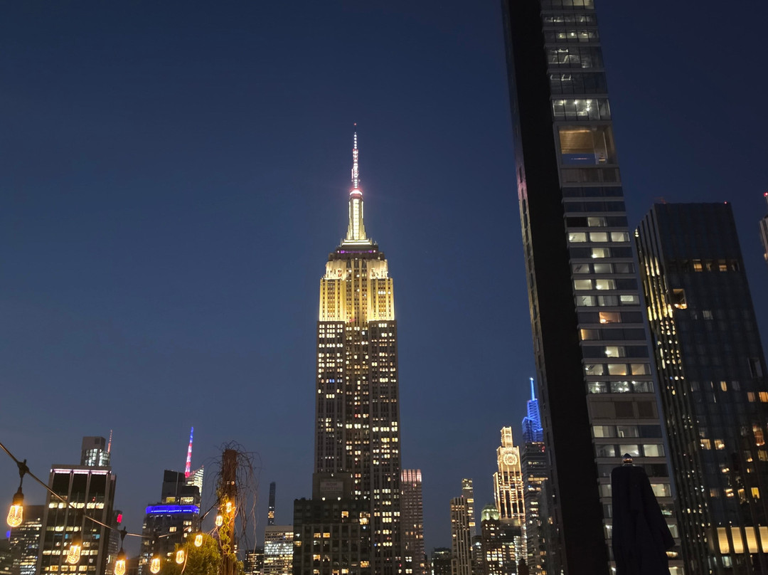 230 FIFTH ROOFTOP BAR NYC-纽约市必去景点