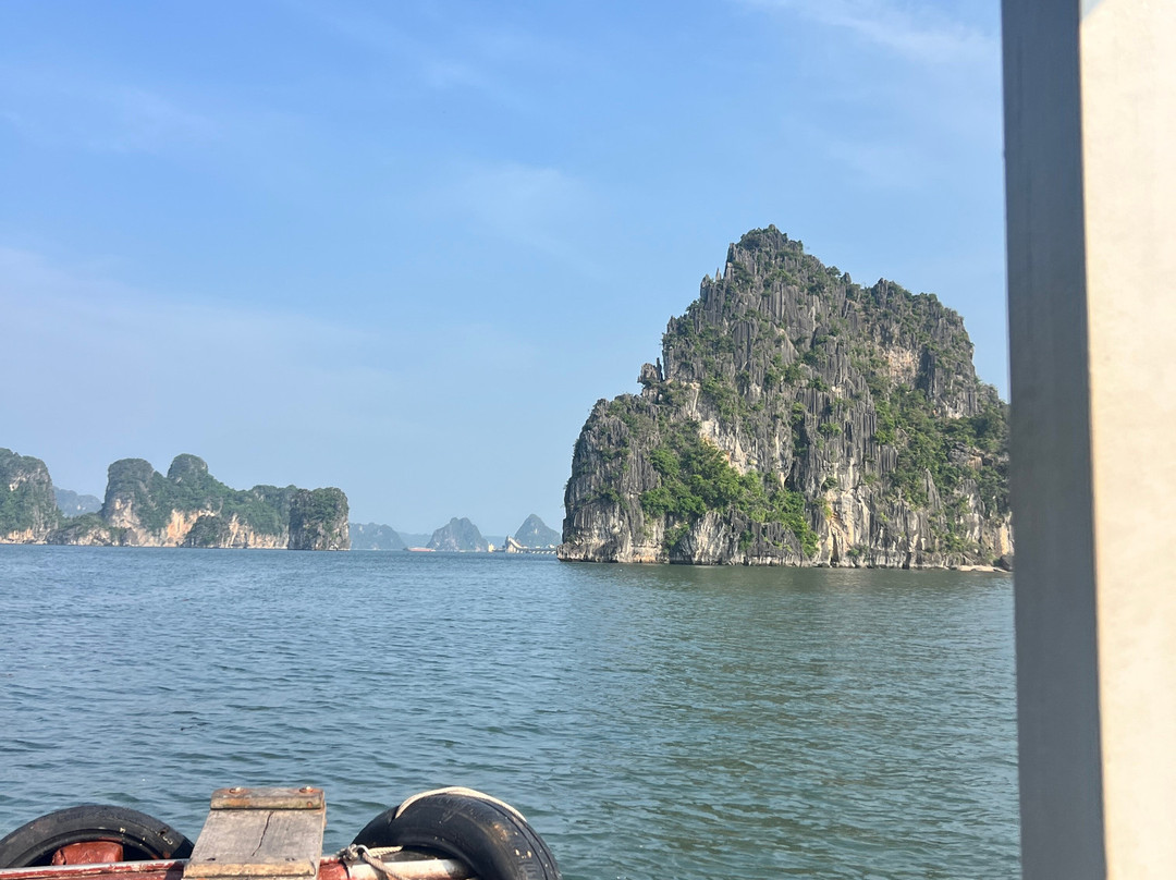 Halong Happy Travel-Ha Long City必去景点