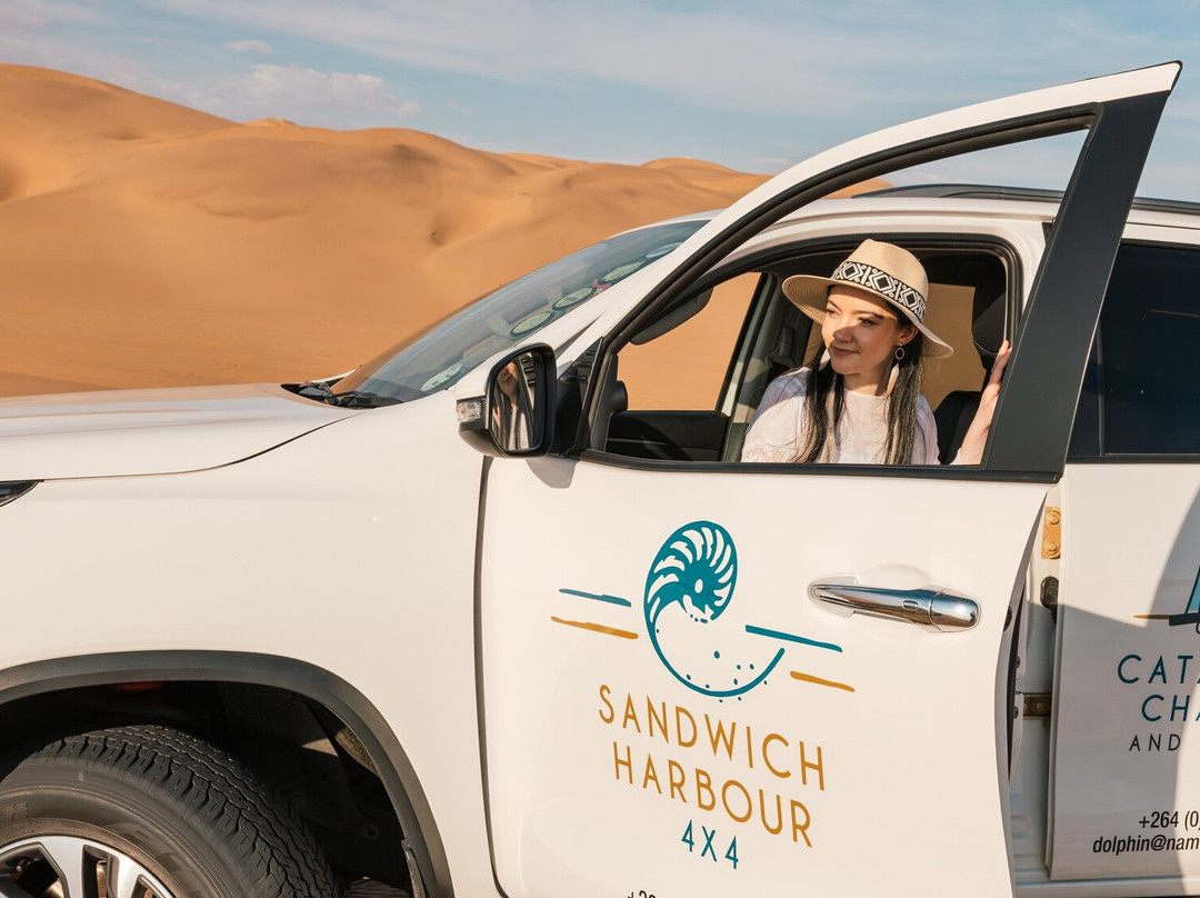 Sandwich Harbour 4x4-华维斯湾必去景点