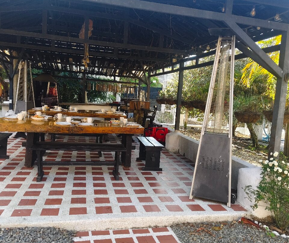 芬卡乡村阿德利塔酒店主图