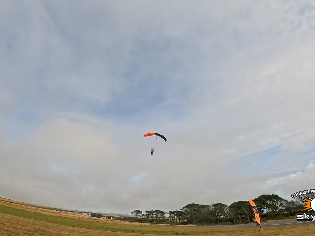 Cornish Parachute Club-佩伦波思必去景点