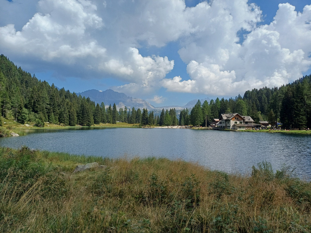 Lago Nambino-马多纳迪坎皮格里奥必去景点