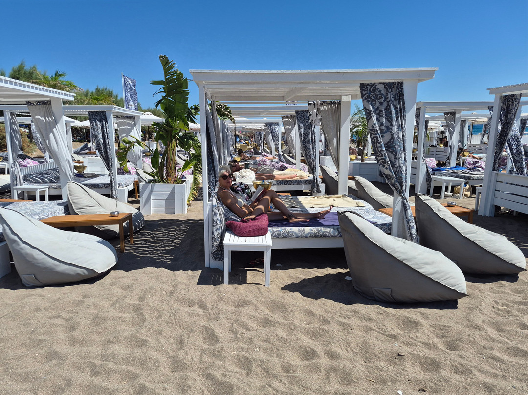 Naya Beach Bar Restaurant