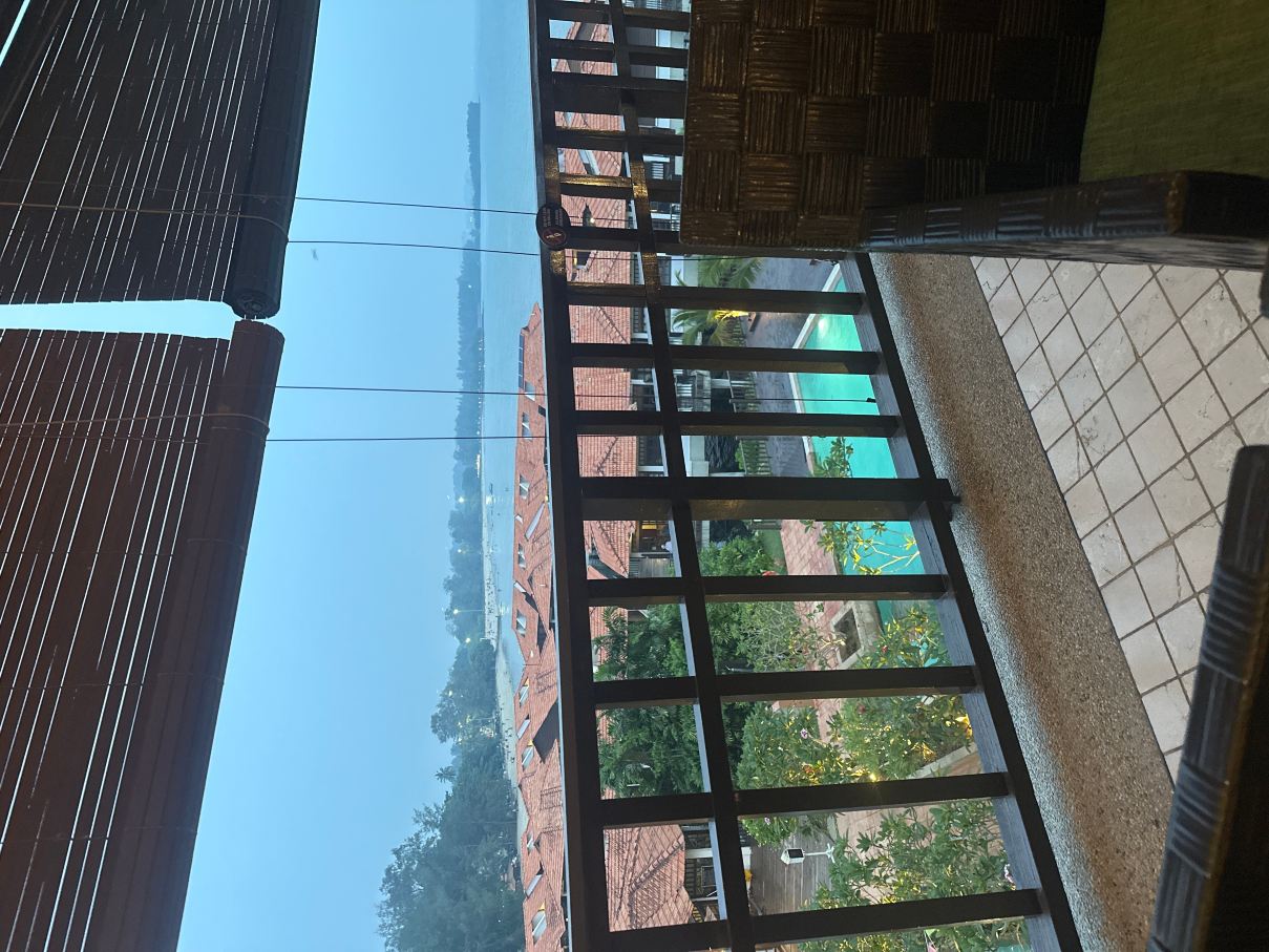 雅维林海中天酒店-旅行者