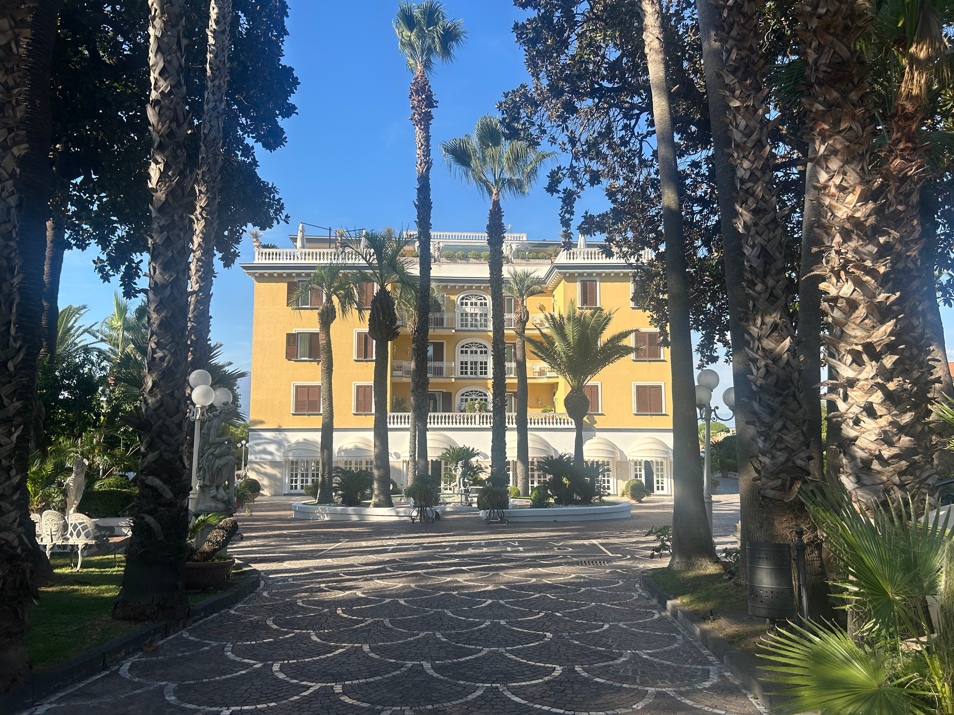 美杜莎酒店-迷人公寓-旅行者
