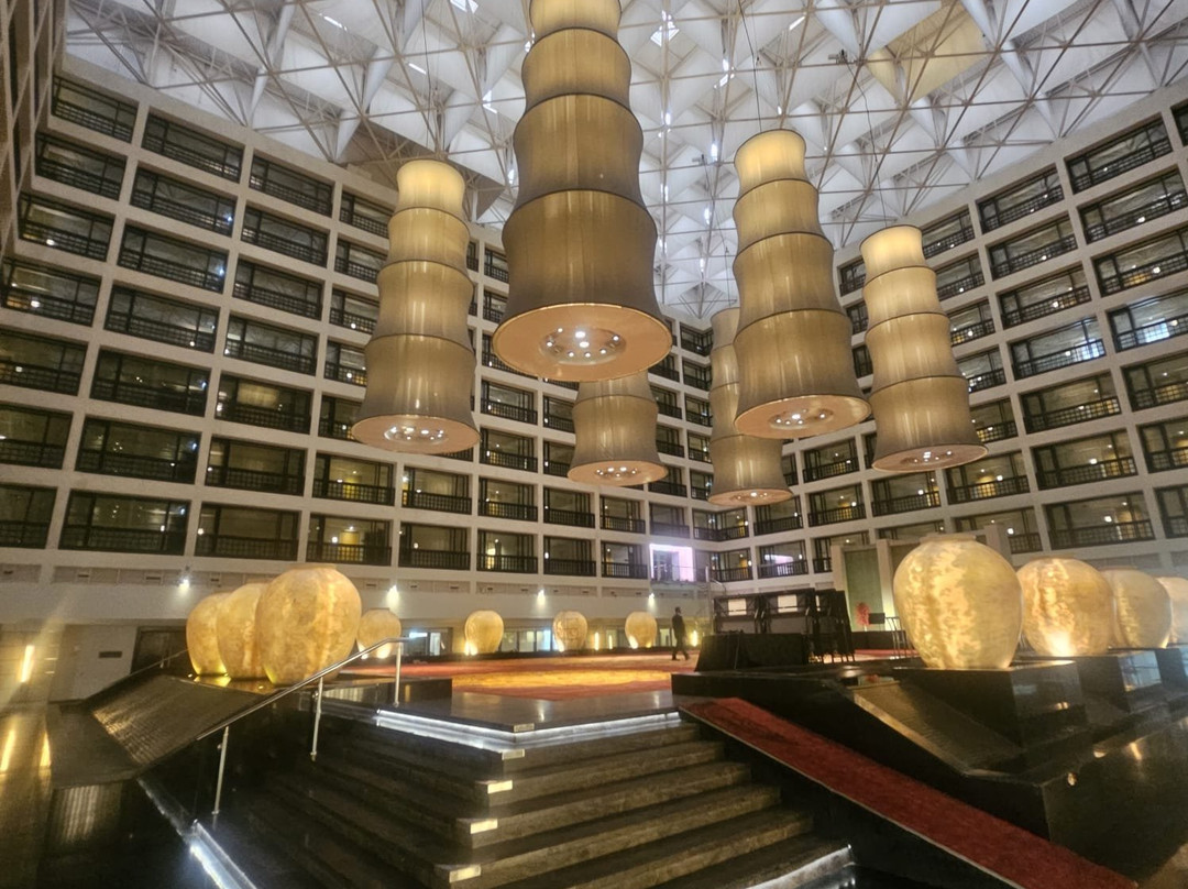辛纳蒙科伦坡大酒店主图