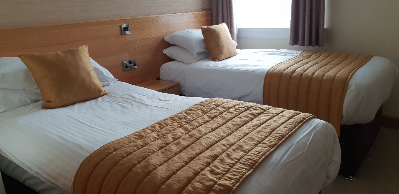 Hill Park Hotel-官方
