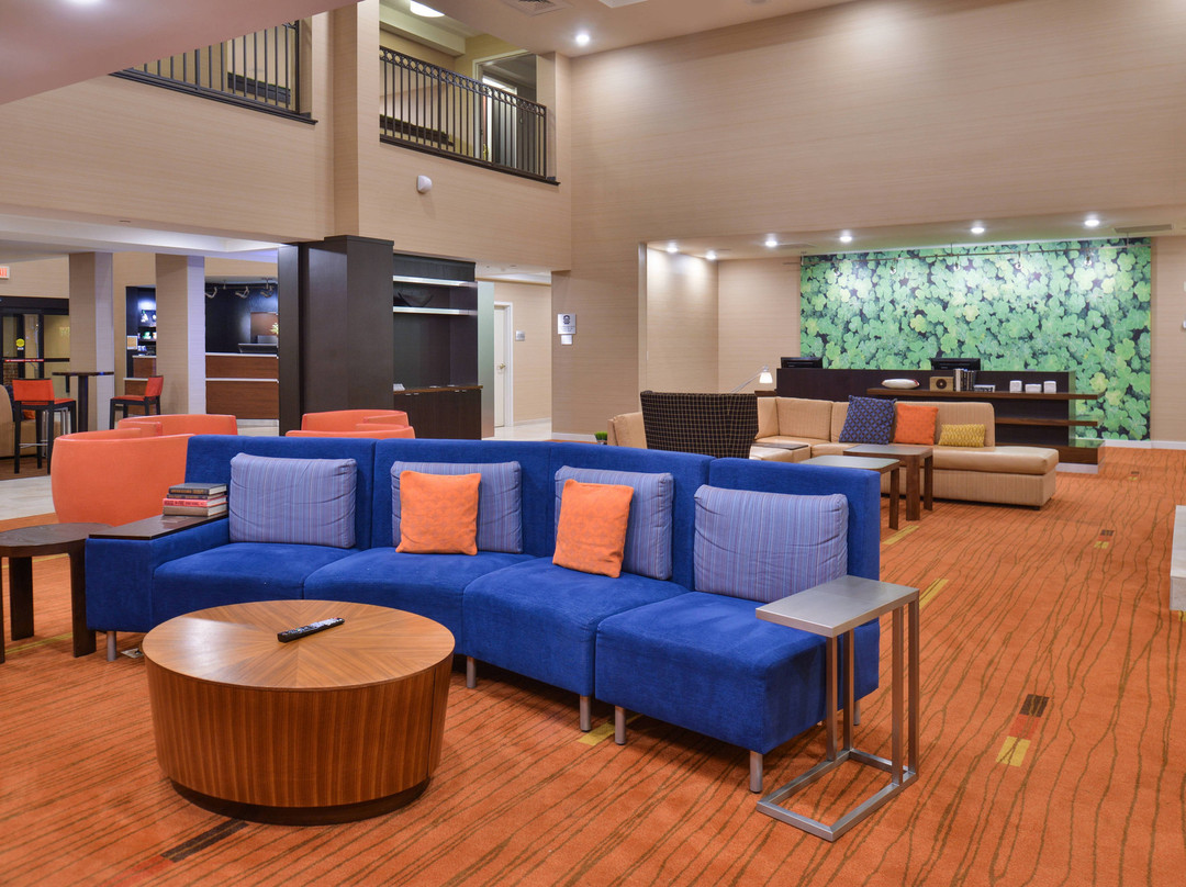 Courtyard by Marriott Decatur主图