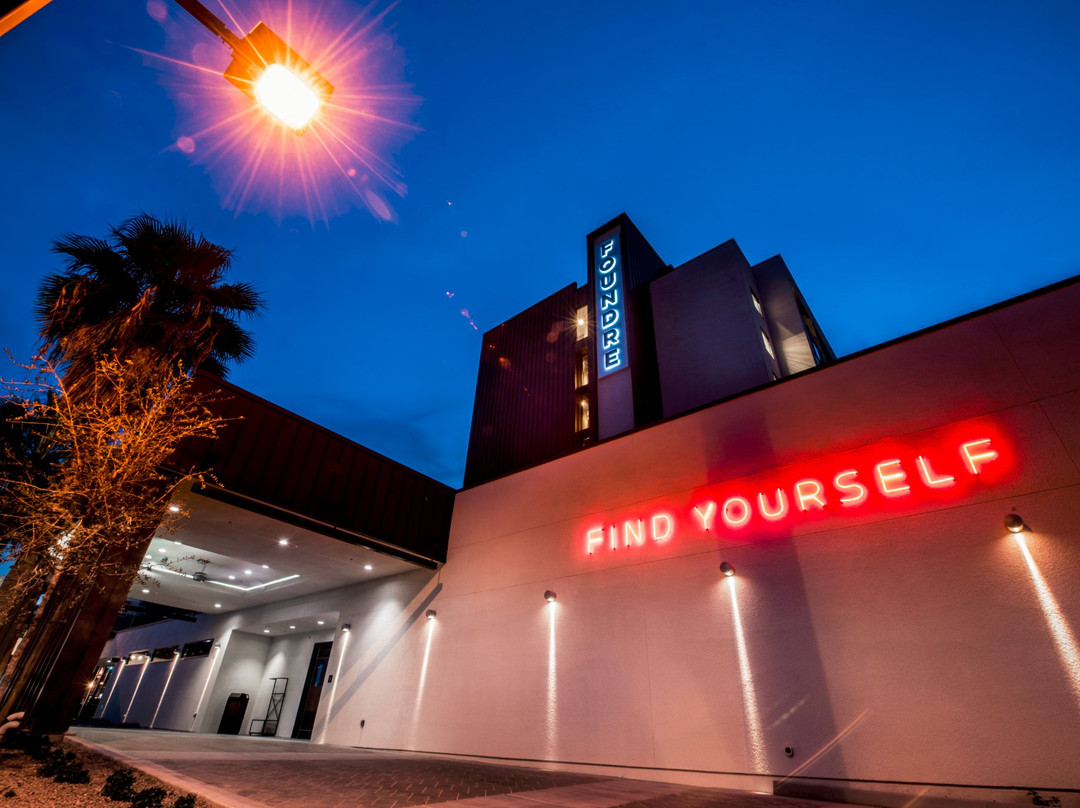 凤凰城酒店住宿-Found:Re Phoenix