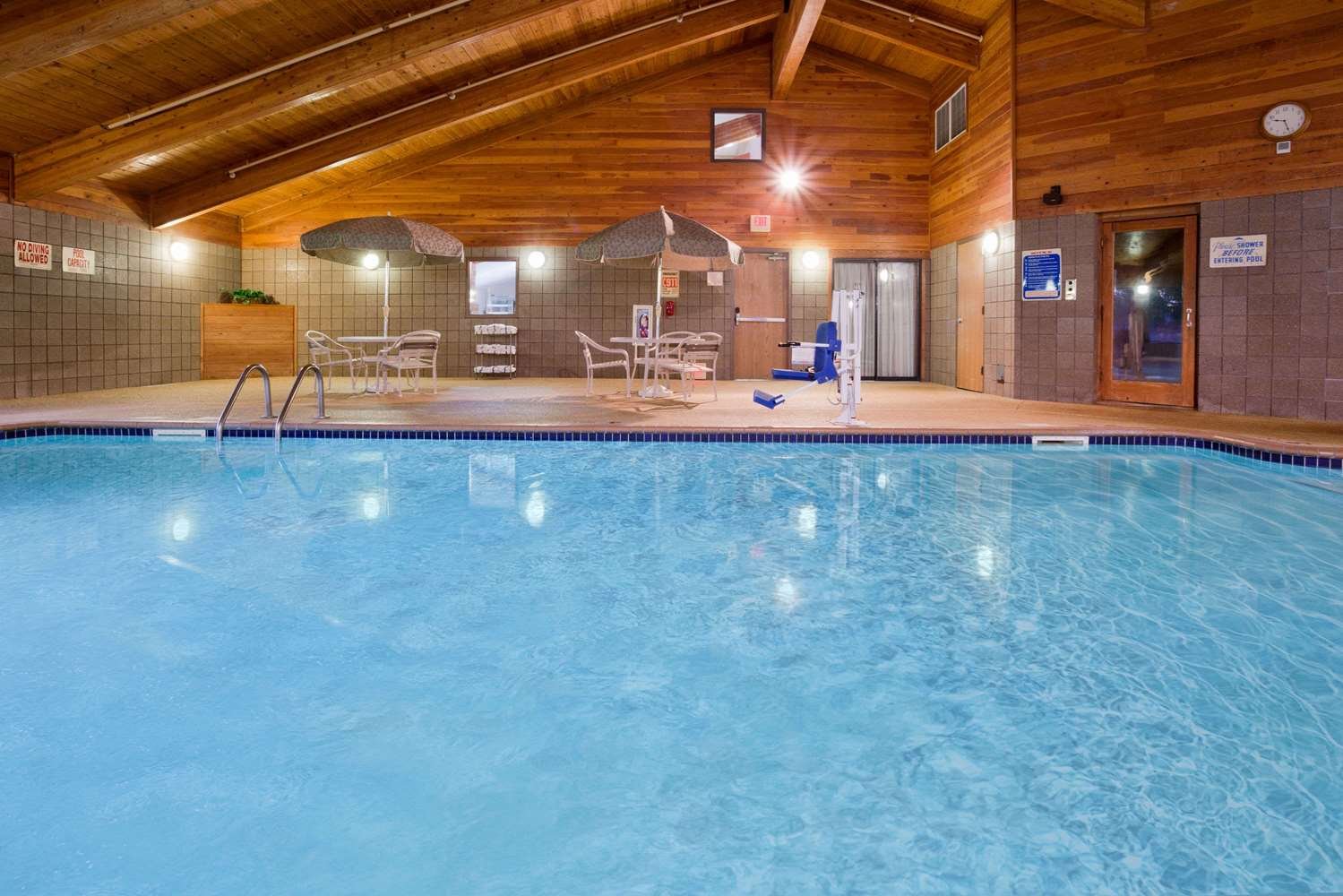 AmericInn by Wyndham Coon Rapids-官方
