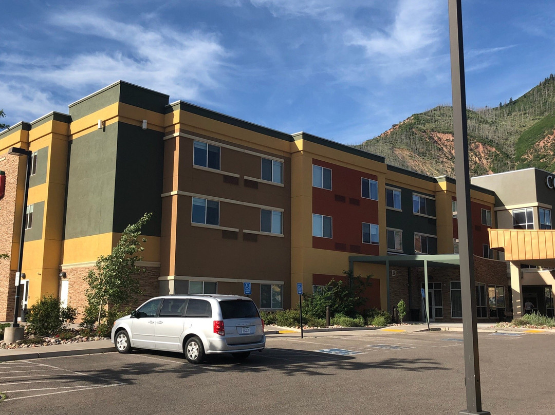 Courtyard by Marriot