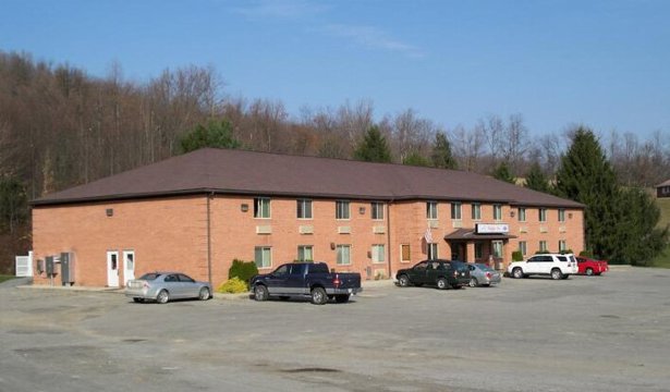 Mountaineer Inn-官方