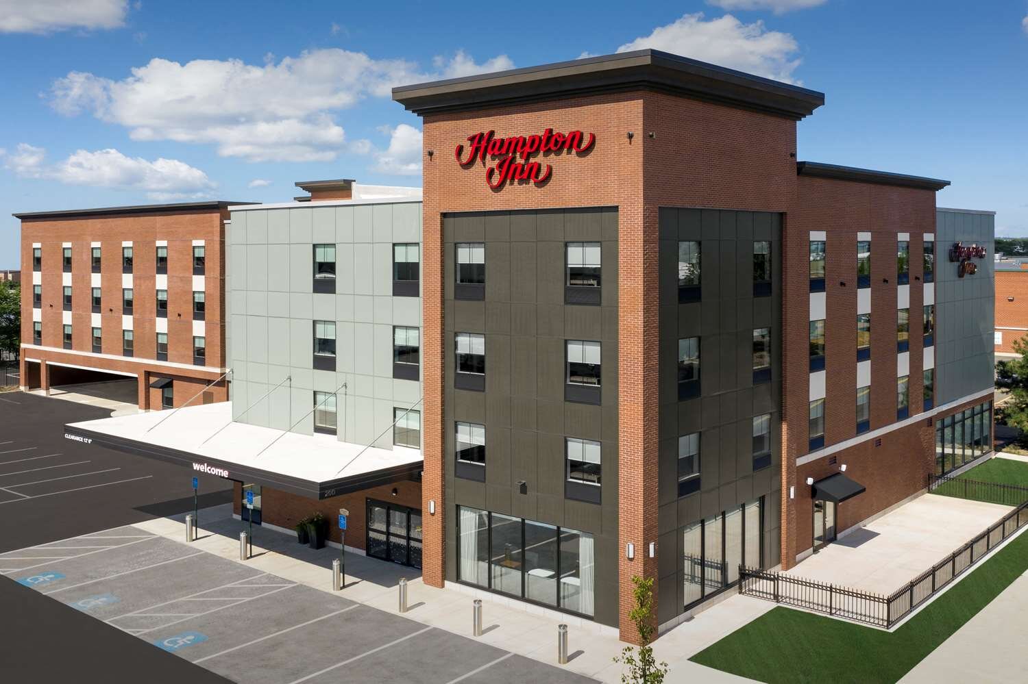 Hampton Inn Boston Logan Airport Chelsea-官方