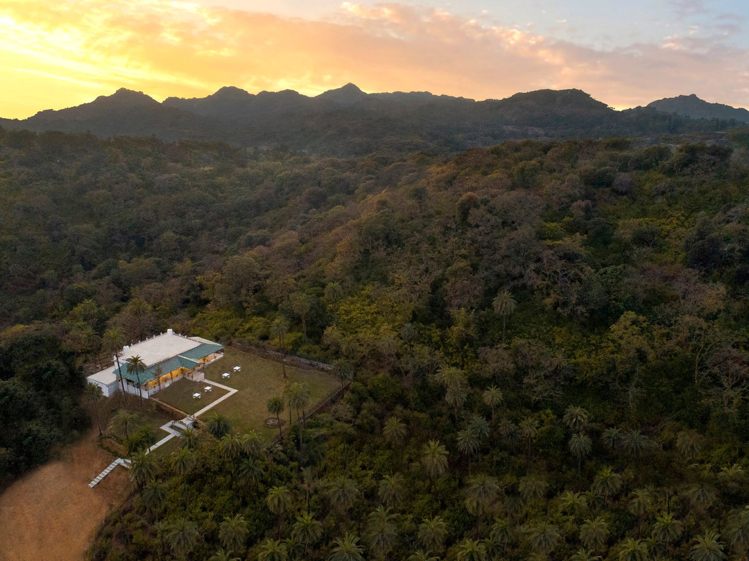 The Mount Bungalow Mount Abu