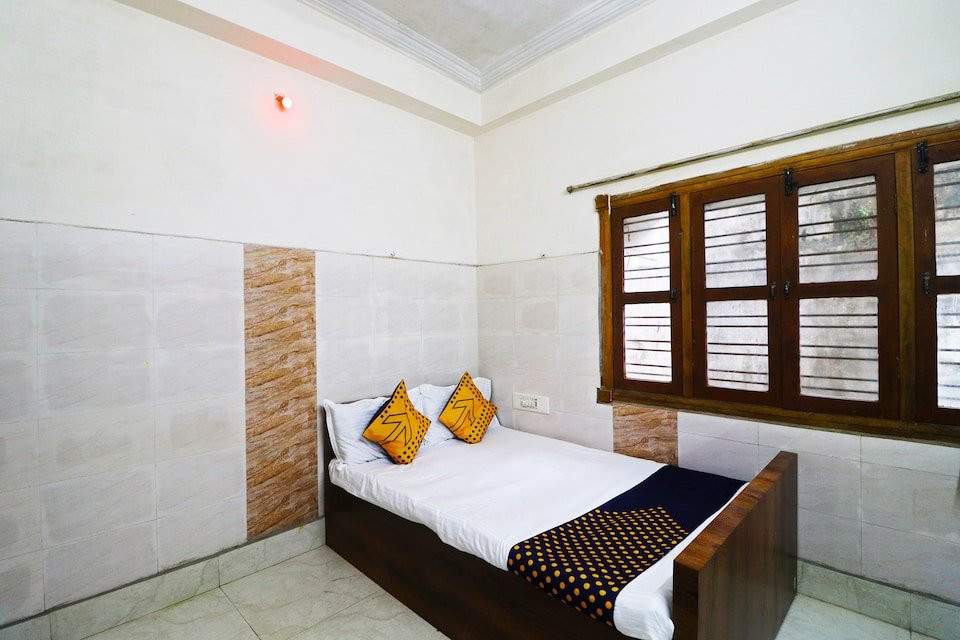 SPOT ON 65658 Srinivas Residency