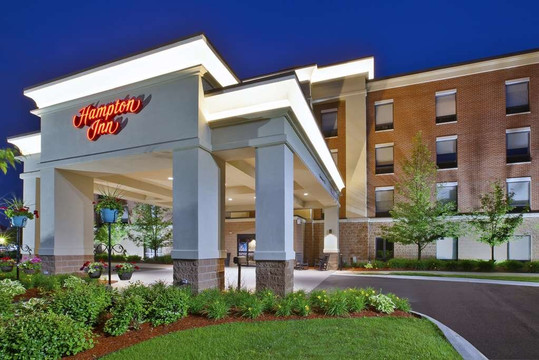 Hampton Inn Commerce Novi主图