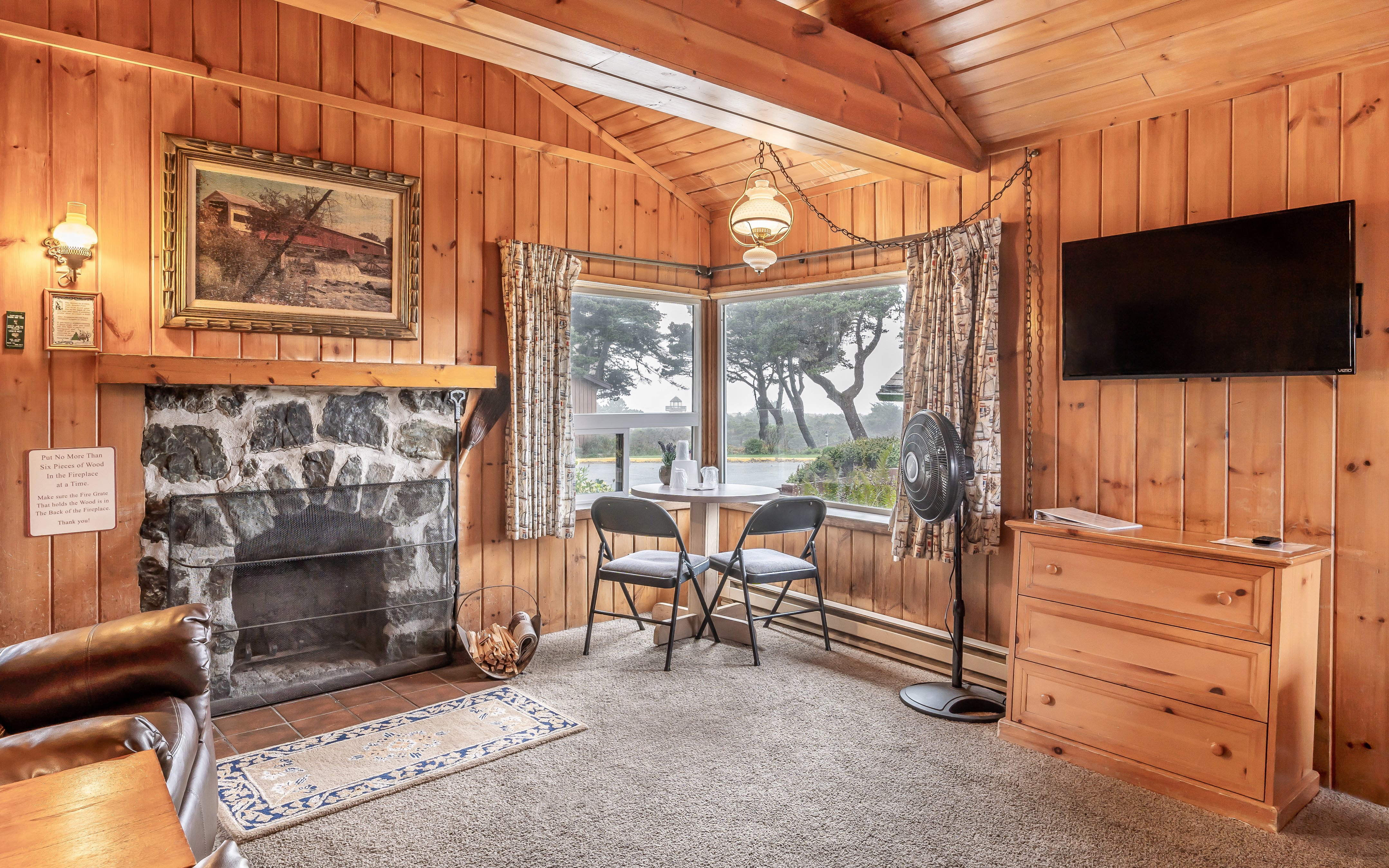 Ireland's Rustic Lodges-官方