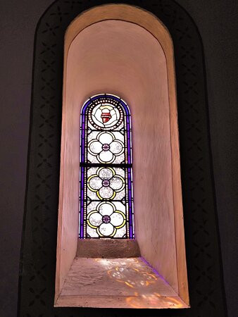 Église Saint-hilaire-Neuillay-les-Bois必去景点