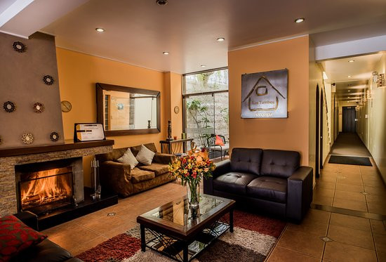 罗斯坦波斯酒店主图