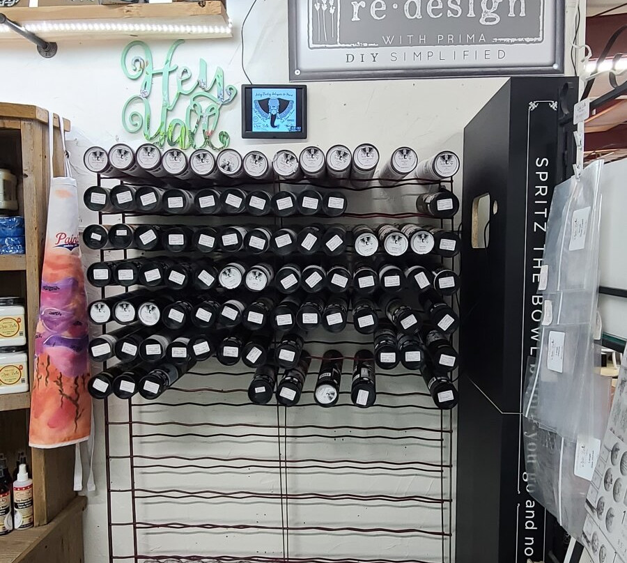 Artsy Fartsy Antiques & More-斯普林必去景点