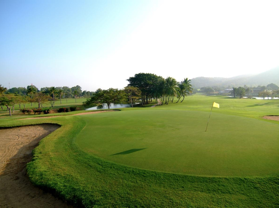 Palm Hills Golf Club景点图片