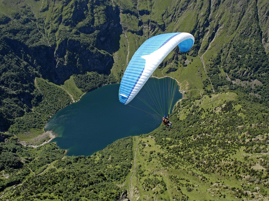 Soaring-巴涅尔-德吕雄必去景点