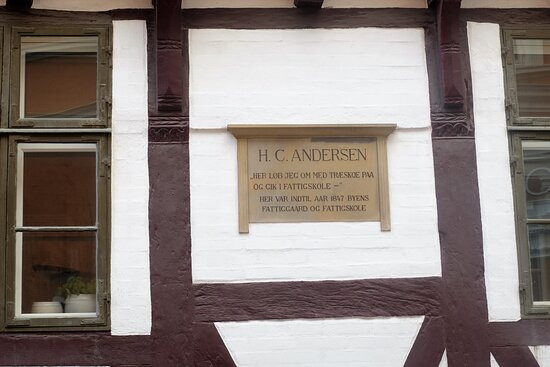 The School for the Poor-欧登塞必去景点