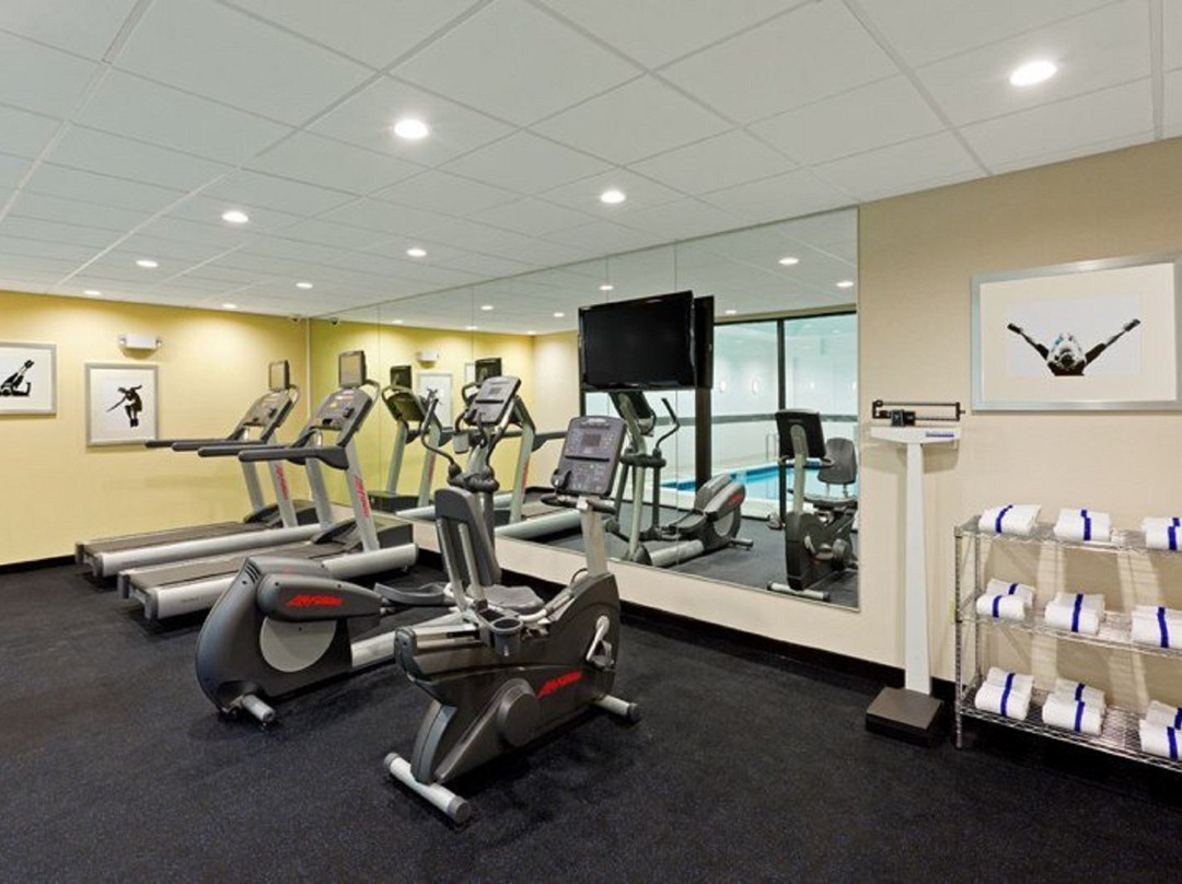 Holiday Inn Express & Suites Batavia - Darien Lake By IHG主图