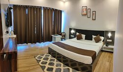 Hotel JS Inn Mussoorie主图