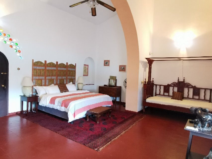 Grogan's Castle Hotel主图